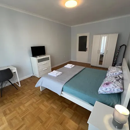 3br Promenade Apartment